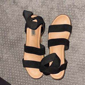 Steve Madden Platform Sandals